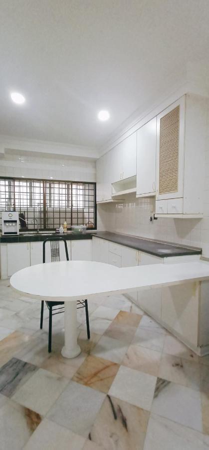 Cozy Corner House #4 Bedroom #3 Bathroom Ipoh Dış mekan fotoğraf